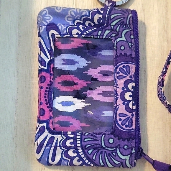 Vera Bradley Accessories - VERA BRADLEY Lanyard ID holder & Keychain
